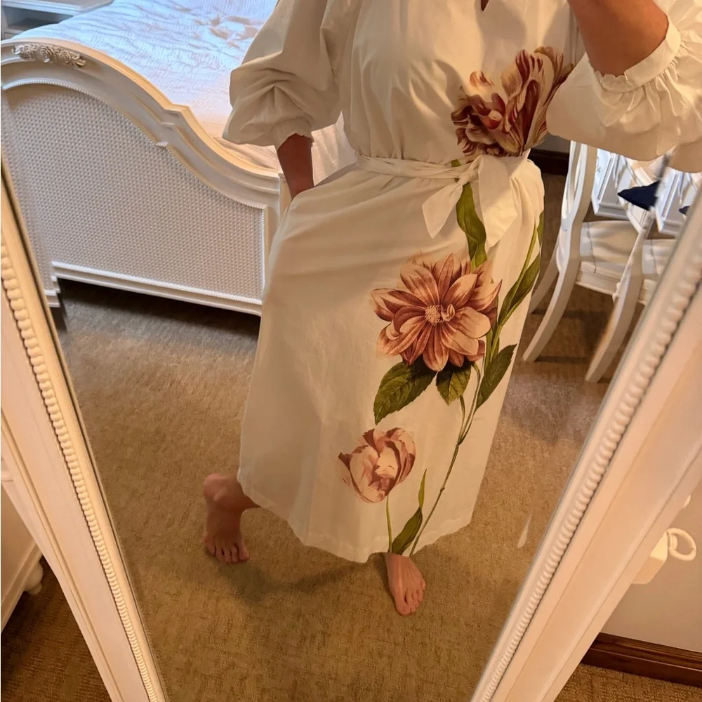 Anthropologie V Neck floral belted midi dress Size small - Picture 3 of 6